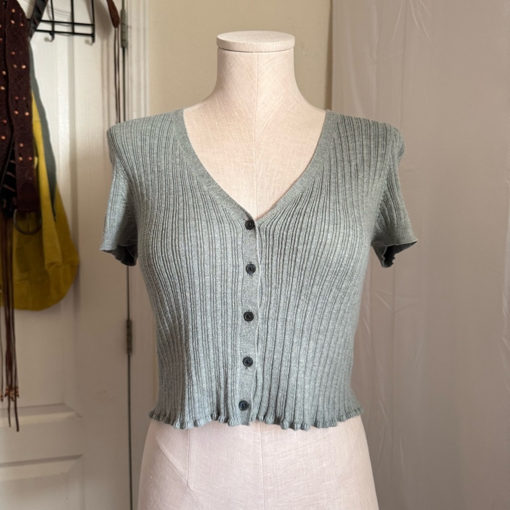 American Eagle Outfitters Green Ribbed Button Down Top